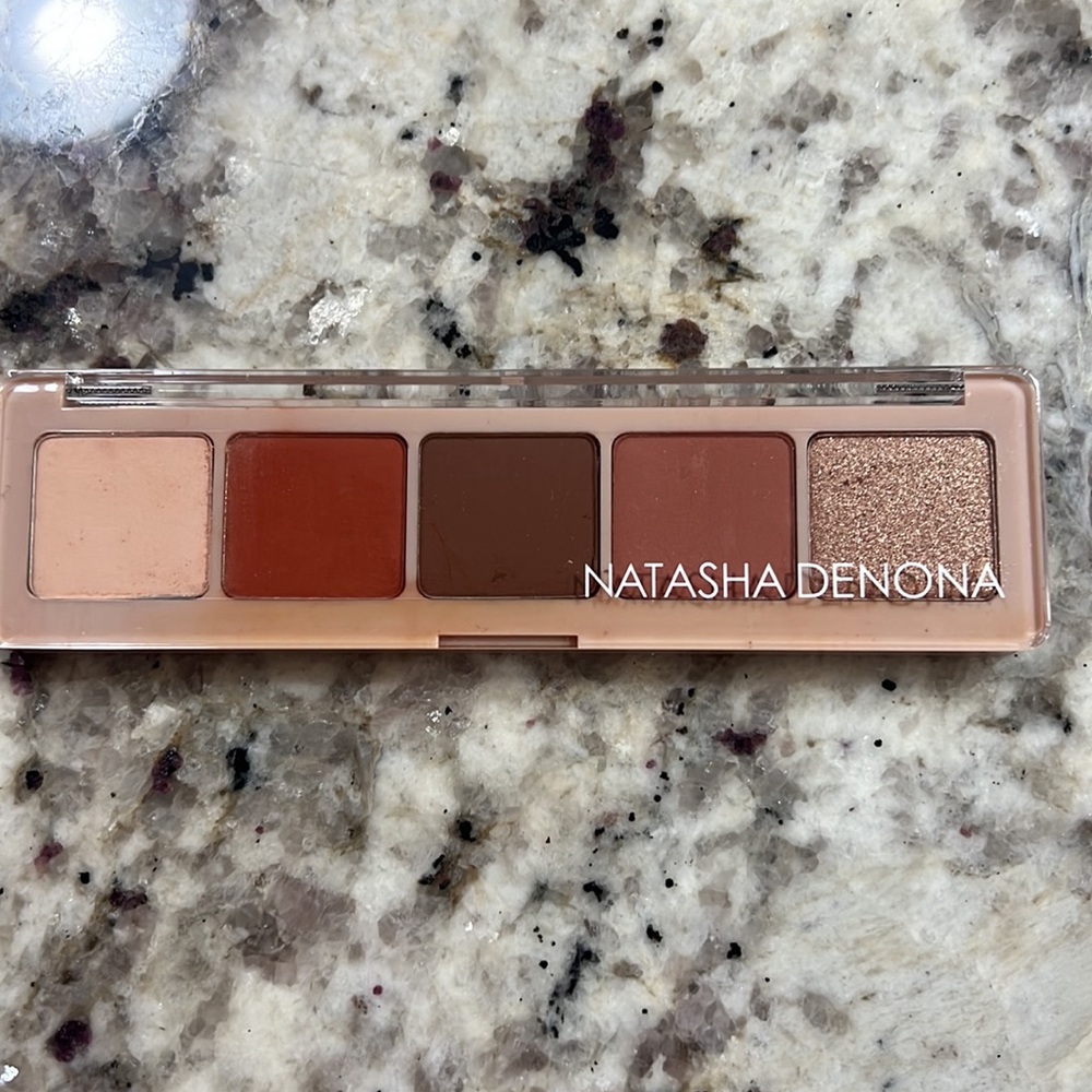 Natasha Denona eyeshadow palette